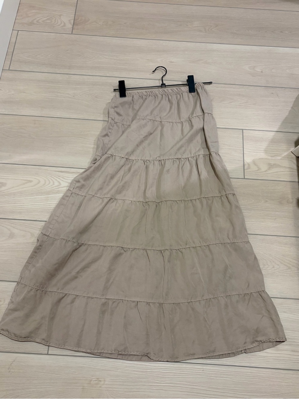 Brandy Melville Tiered Maxi Skirt in Light Beige